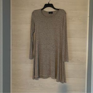 Discreet Women's Grey Long Sleeve A-line Pullover Jersey Dress MEDIUM